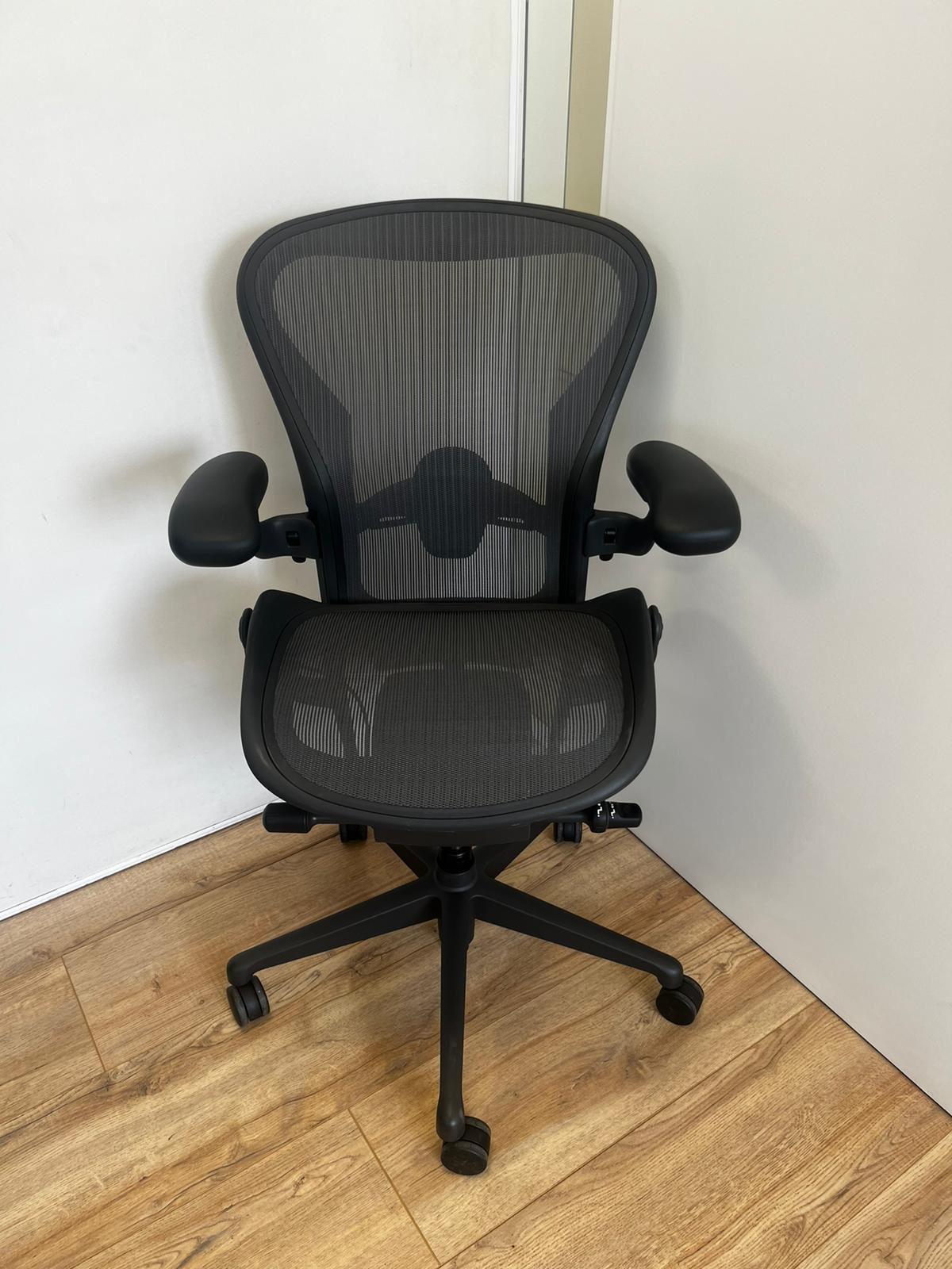 Herman Miller Aeron Remastered Lumbar Offerta estiva
